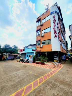 Hotel Satpura Safari